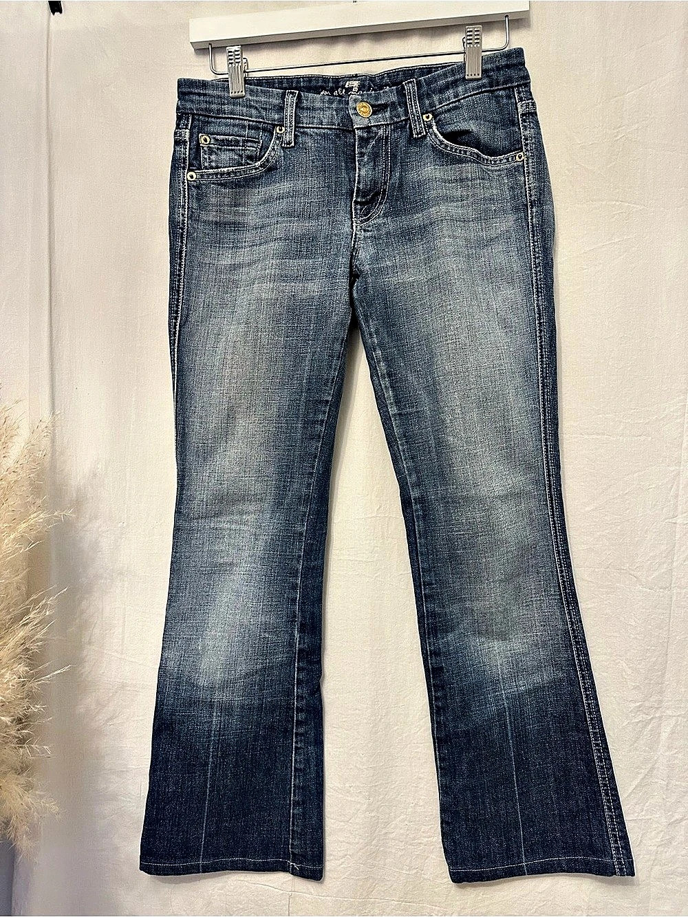 7 For All Mankind Jeans 26 Y2K Low Rise Bootcut Flare Embroidered Pockets